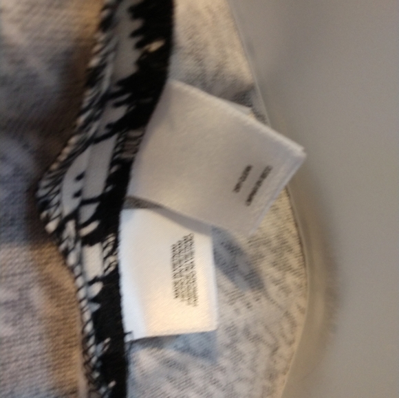 Anne Klein jacket small gently used - Picture 3 of 9